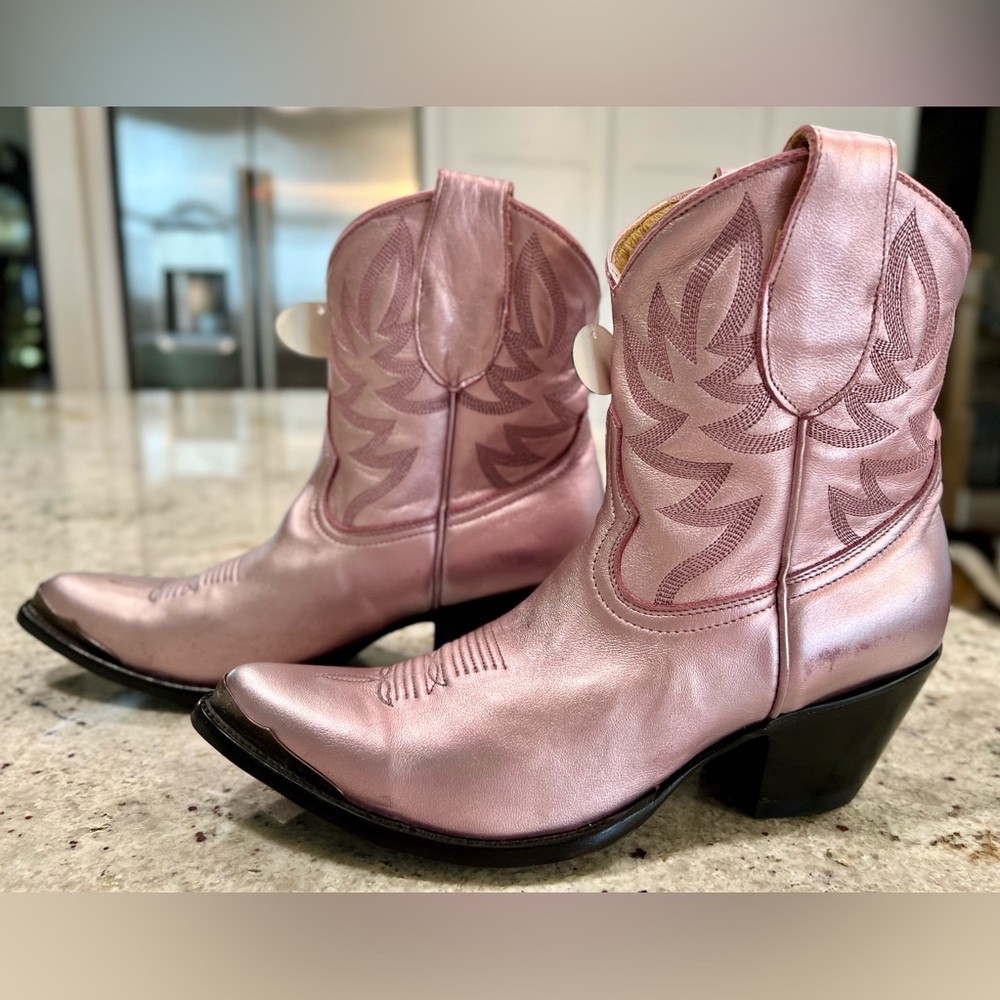 Idyllwind Metallic Pink Western Boots